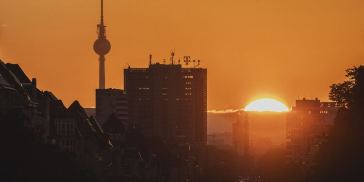 stocks, news, data and earnings