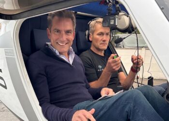 Inside the UK’s first fossil fuel free flying school | Science & Tech News