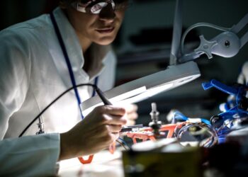 Women face increasing pressure to choose between family and career in tech, says new report | Science & Tech News