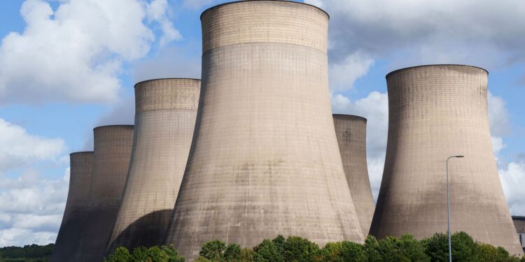 Sombre send-off as UK’s last coal-fired power plant in Nottinghamshire shuts down | UK News