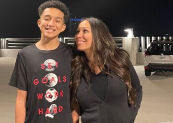 Mother says son killed himself because of ‘hypersexualised’ and ‘frighteningly realistic’ AI chatbot in new lawsuit | Science, Climate & Tech News