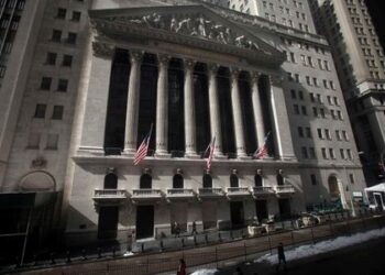 CTA stock exposure is long US, short Europe, UBS analysts say By Investing.com