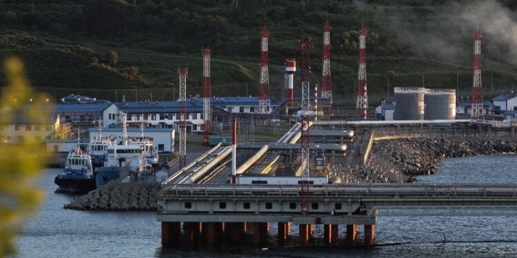 Oil slips on buildup in US gasoline stocks; eyes on weekend OPEC+ meeting By Reuters