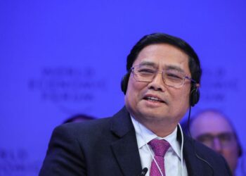 Vietnam PM hopes U.S. will recognise country as market economy By Reuters